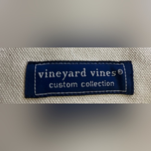 Vineyard Vines Custom Collection Canvas Tote USA with Vineyard Vines Lanyard - Picture 2 of 12